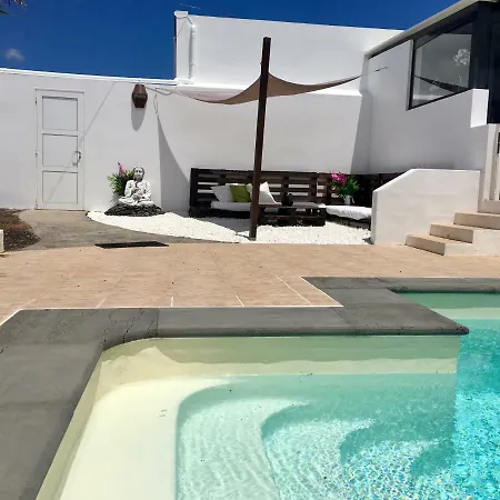 Los 5 Elementos Lanzarote Nocleg ze śniadaniem